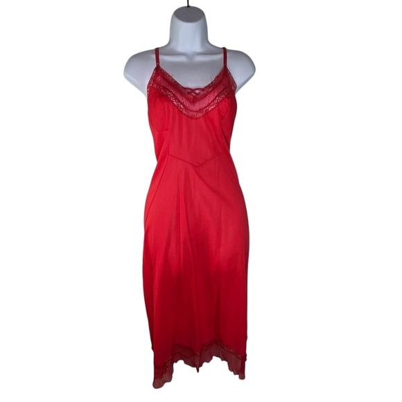 Vtg 50s 60s Cherry Red Nylon Lace Full Slip Dress 40 - Picture 1 of 9